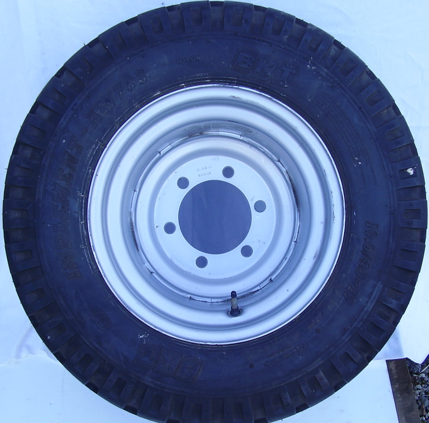Wheels To Suit Lely Baler - Image 2