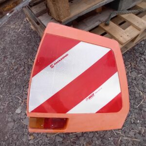 Amazone ZAM L/H & R/H Corner Plastic Guards C/W Lights